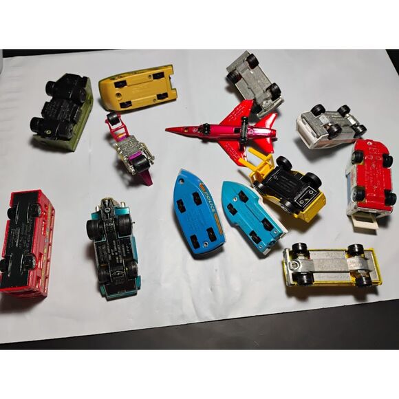 Lot of 13 1970's Matchbox Lesney Motorcycle Army & More - Picture 8 of 12